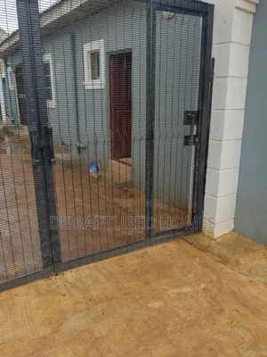 Mini Flat in Abiola Farm Estate for rent