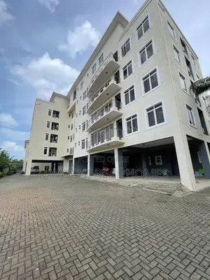 4bdrm Apartment in Old Ikoyi for rent