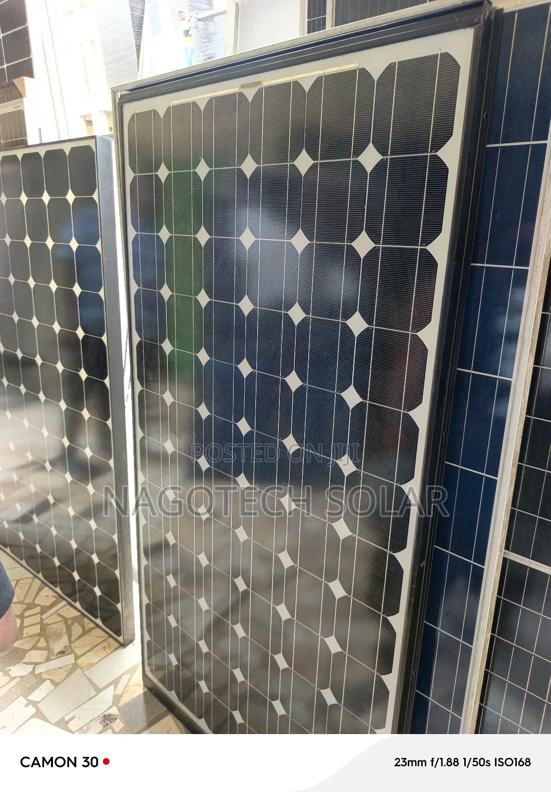 300watts 72cell Black Frame Solar Panel