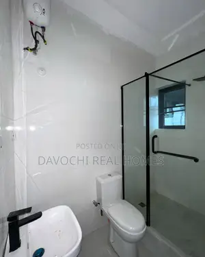 2bdrm Apartment in Lekki Phase1 for rent
