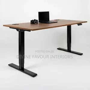 Eletric Adjustable Height Table - Wooden Color - 1.6m