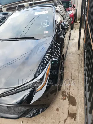 Toyota Corolla Hatchback 2021 Black