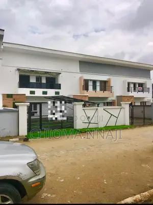 4bdrm Block of Flats in Ikota for sale