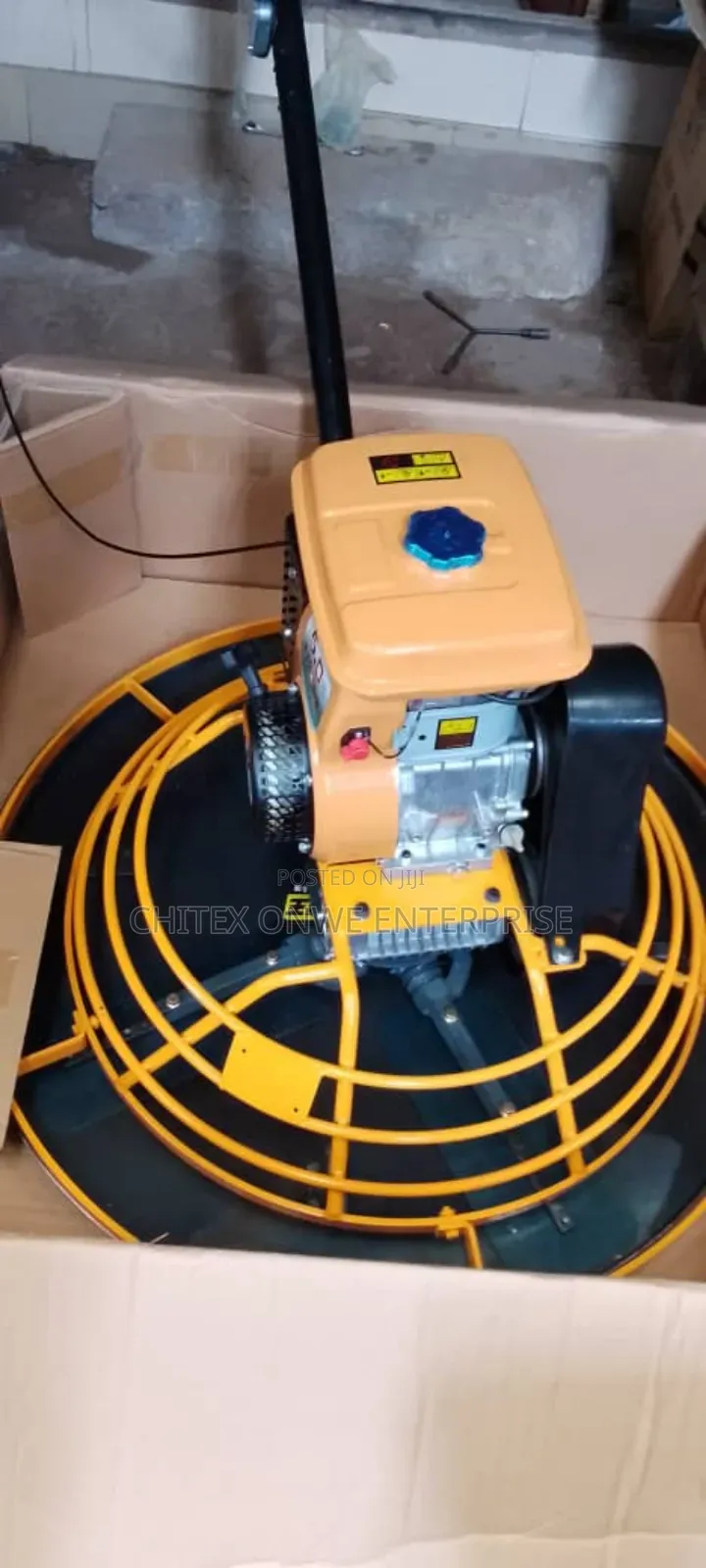 Powe Float or Trowel Machine.
