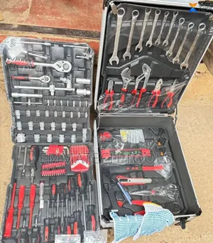 Flexible Mechanical/Electrical Tools Box