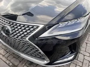 Lexus RX 2022 Black
