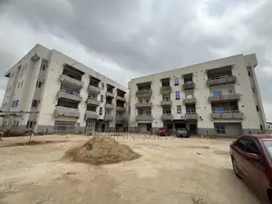 Photo - 3bdrm Block of Flats in Life Camp for sale