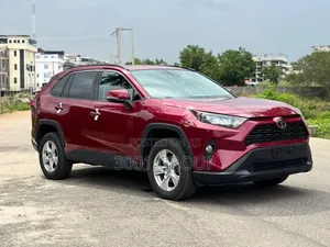 Toyota RAV4 XLE Premium AWD 2020 Burgundy