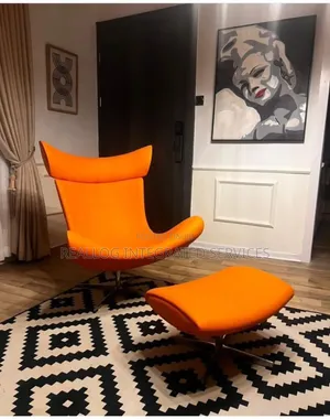Quality Lounge Chair With Footrest