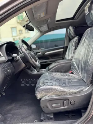 Toyota Highlander XLE V6 4x4 (3.5L 6cyl 6A) 2016 Gray
