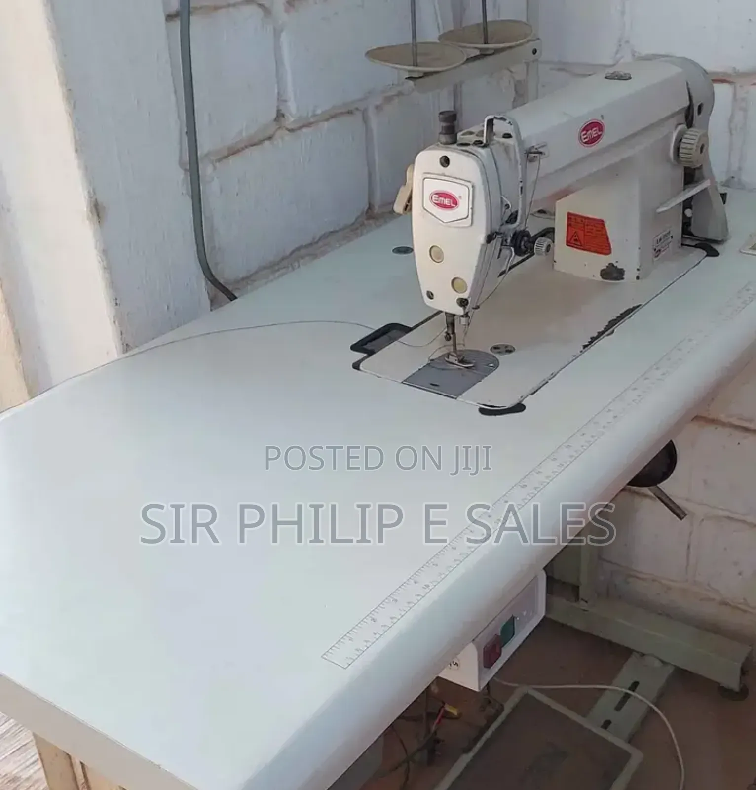 Industrial Sewing Machine