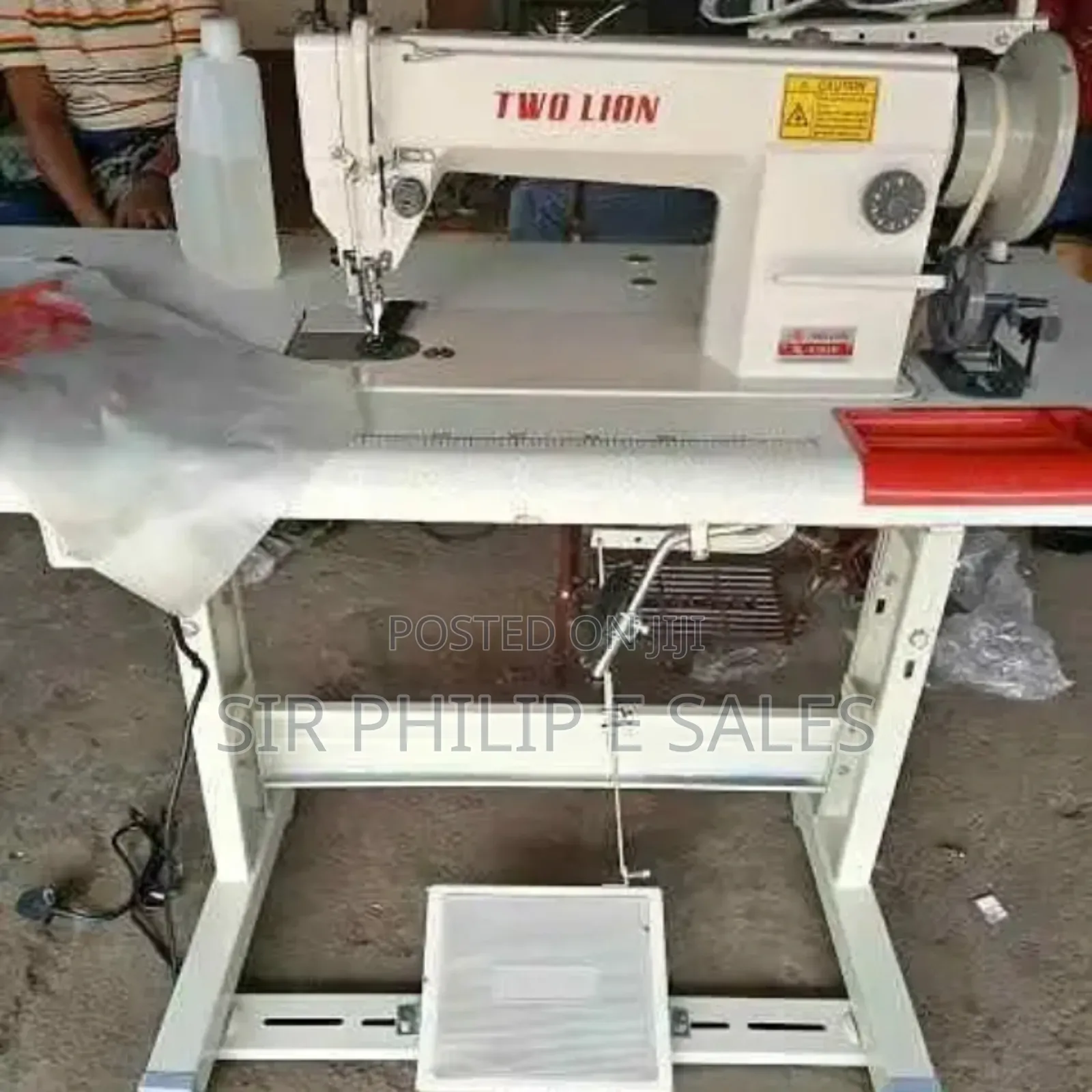Industrial Sewing Machine