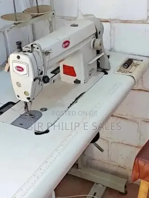 Industrial Sewing Machine