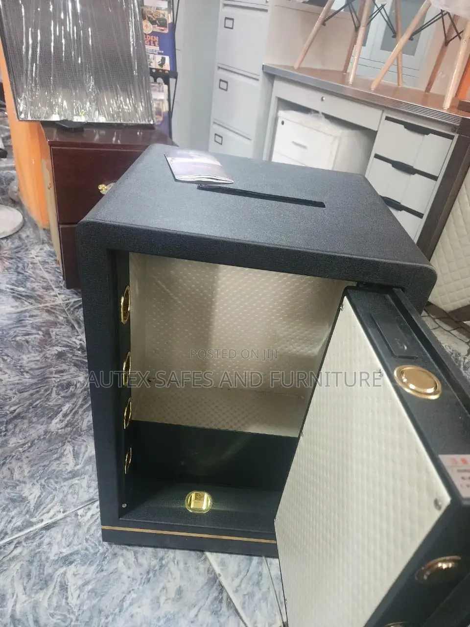 Security Safe (Drop)