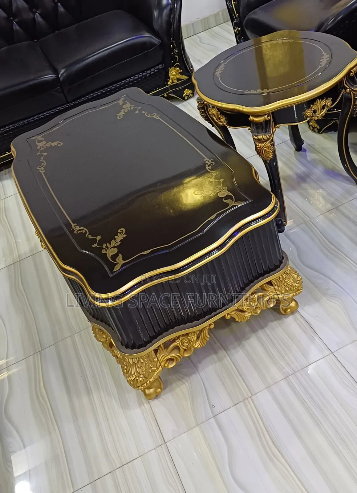 Royal Center Table With Two Side Stools