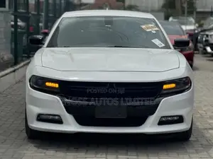 Dodge Charger SE AWD 2017 White