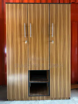 4ft * 6ft Wardrobe