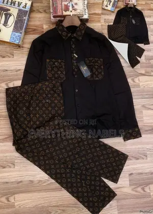 Louis Vuitton Up and Down