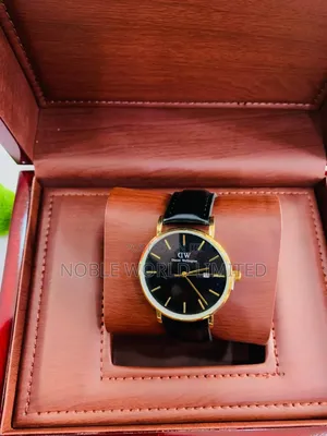 Photo - Daniel Wellington Black Leather Watch GLD