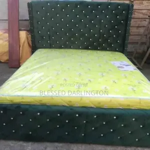 Complete Set of Green 6by6 Bed