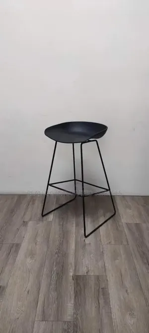 Quality Metal Leg Bar Stool
