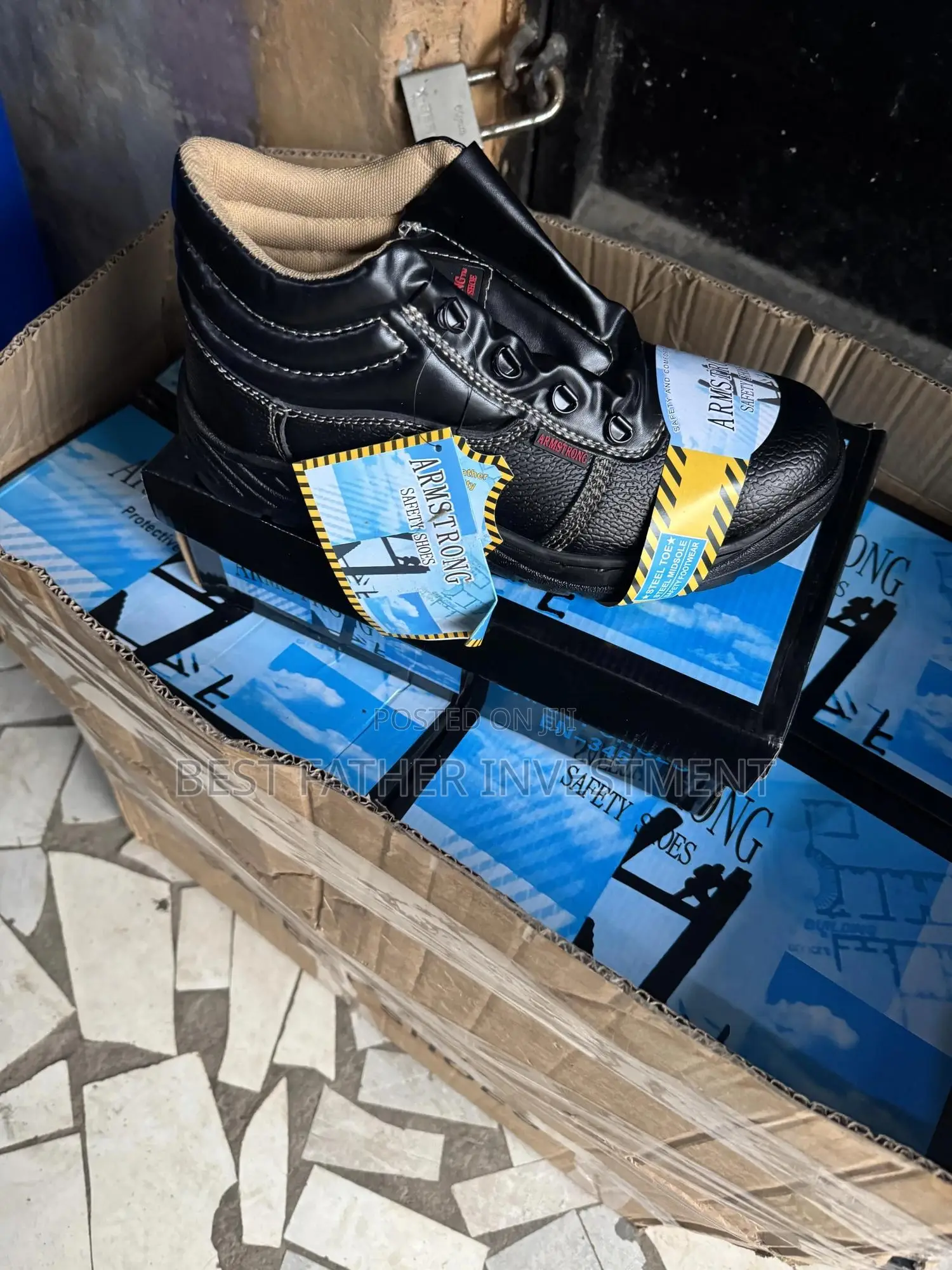 Durable Armstrong Safety Boots 🥾
