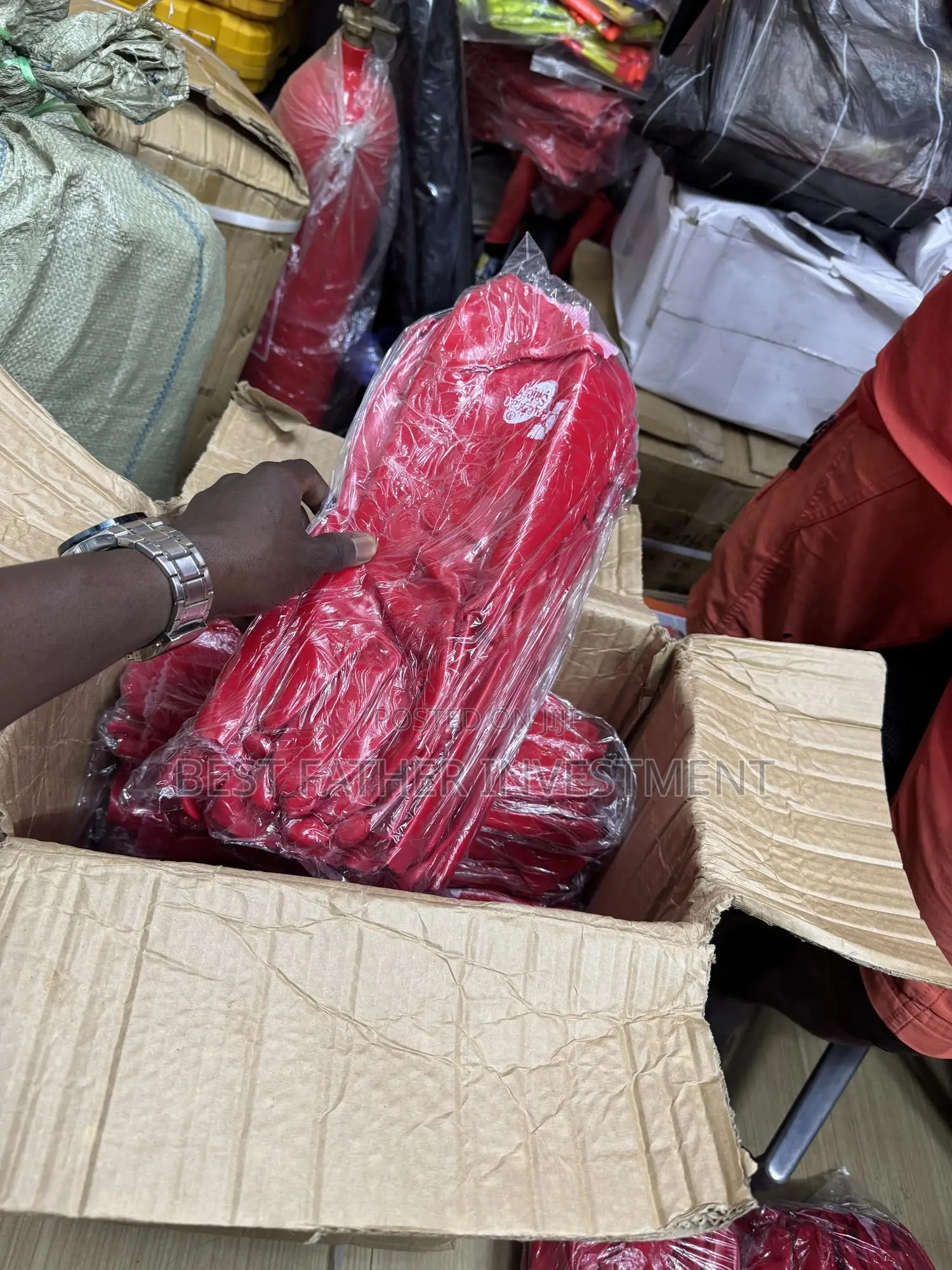 Red Nepa Hand 🤚 Glove