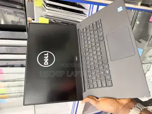 Laptop Dell Precision 15 5510 16GB Intel Xeon SSD 256GB