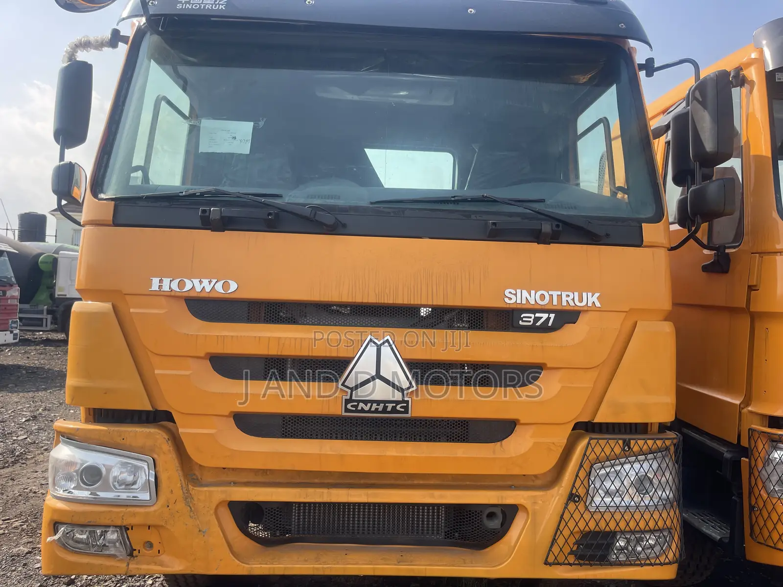 Extra Clean Howo Trailer