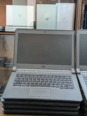 Laptop Dell Latitude 13 3340 4GB Intel Core I5 HDD 500GB