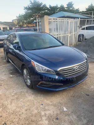 Hyundai Sonata Limited 4dr Sedan (2.4L 4cyl 6A) 2015 Blue