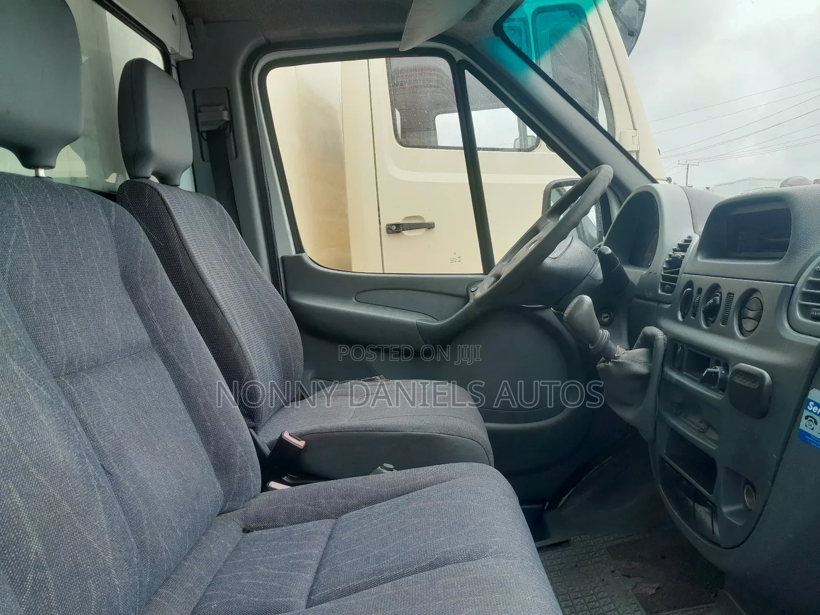 Mercedes-Benz V-Class 2002 White
