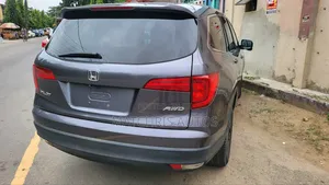 Honda Pilot Touring 4dr SUV (3.5L 6cyl 9A) 2016 Gray