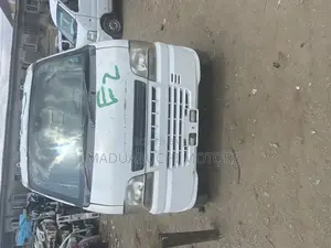 Suzuki Every 2005 White
