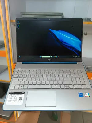 Laptop HP 15-Dy2075tg 16GB Intel Core I5 SSD 256GB