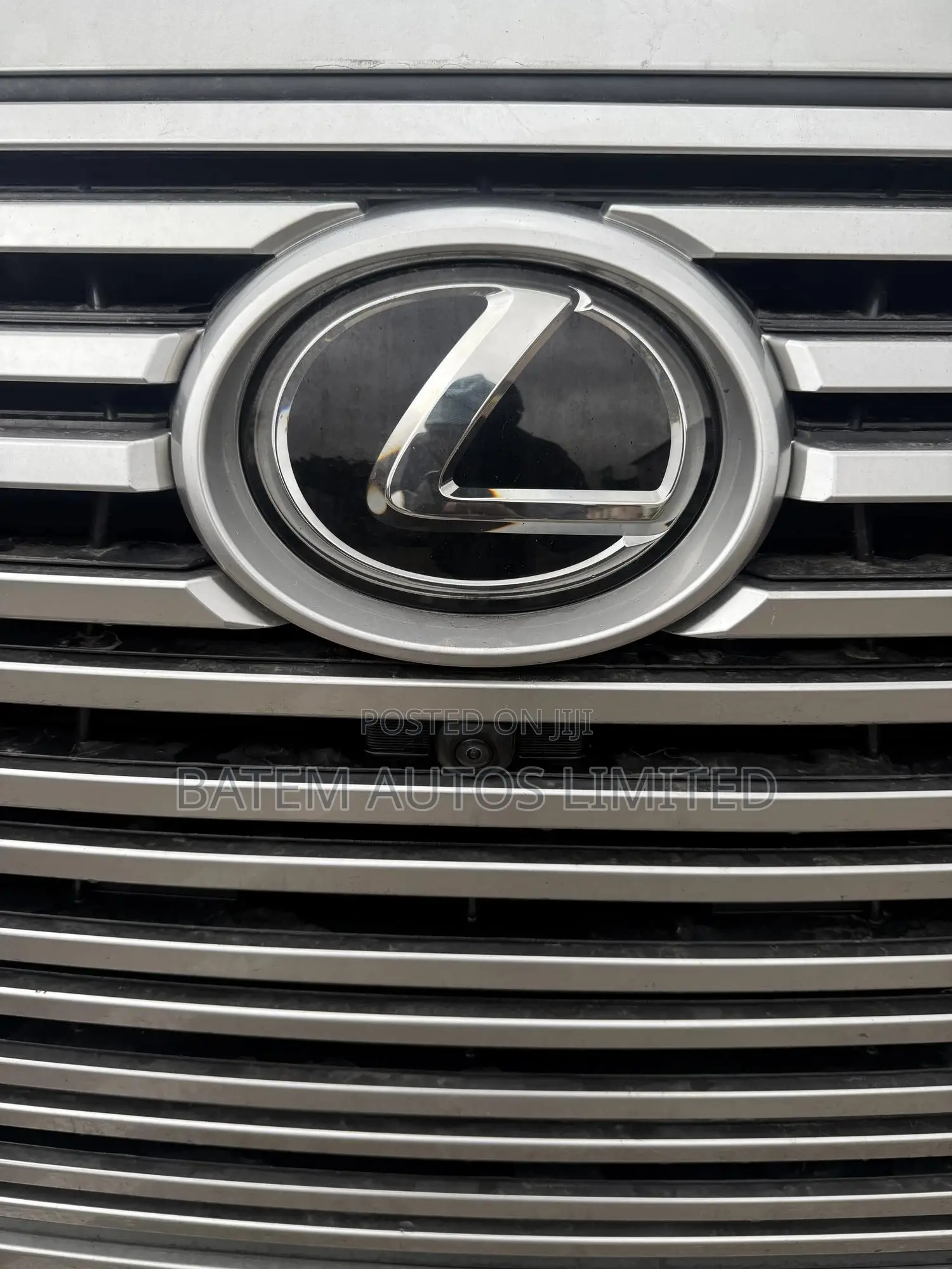 Lexus LX 2023 Silver