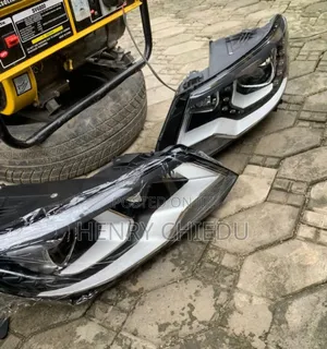 Headlight for Volkswagen Tiguan 2013
