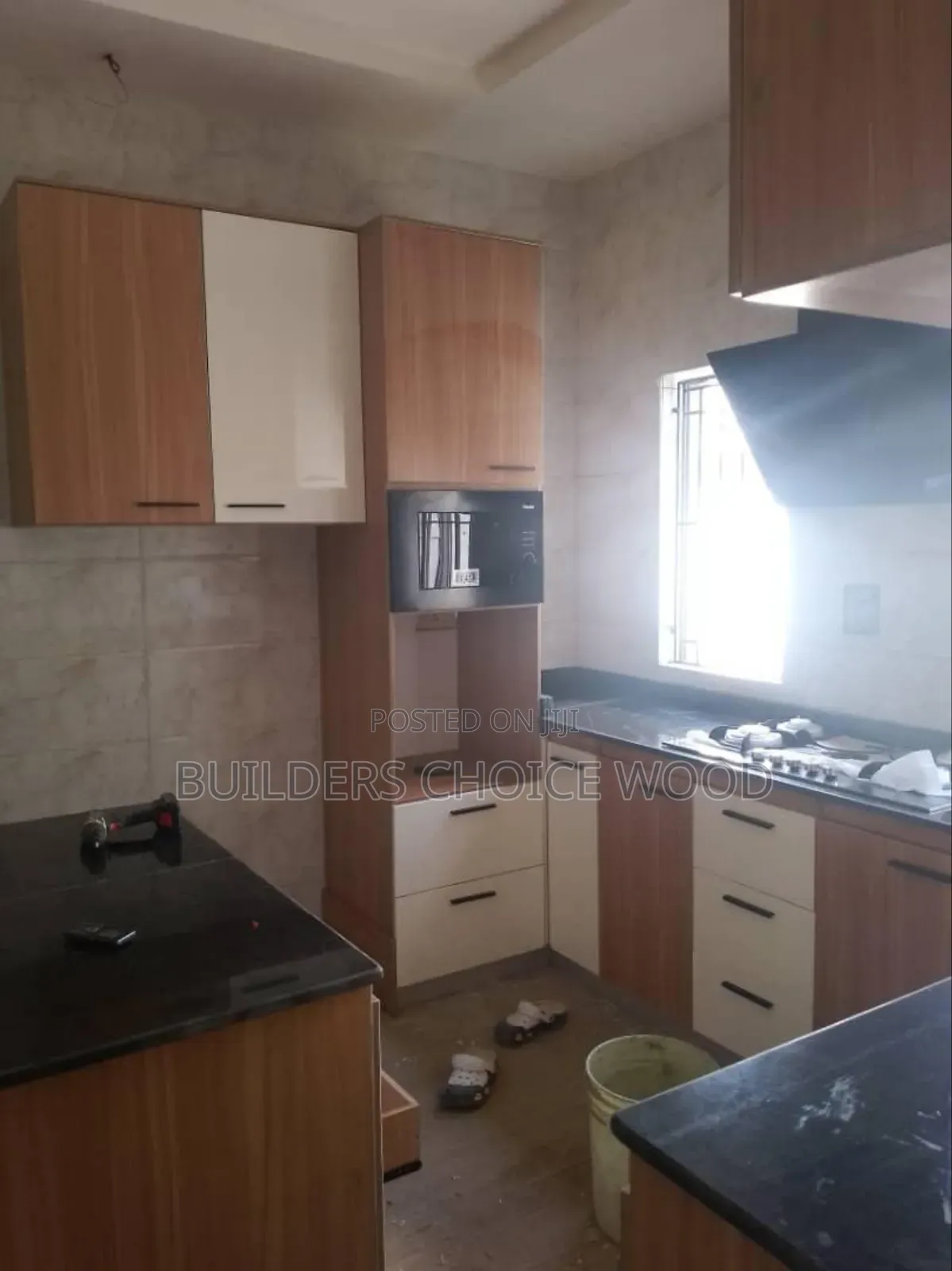 HDF Glossy and Matte Finish Kitchen Cabinets