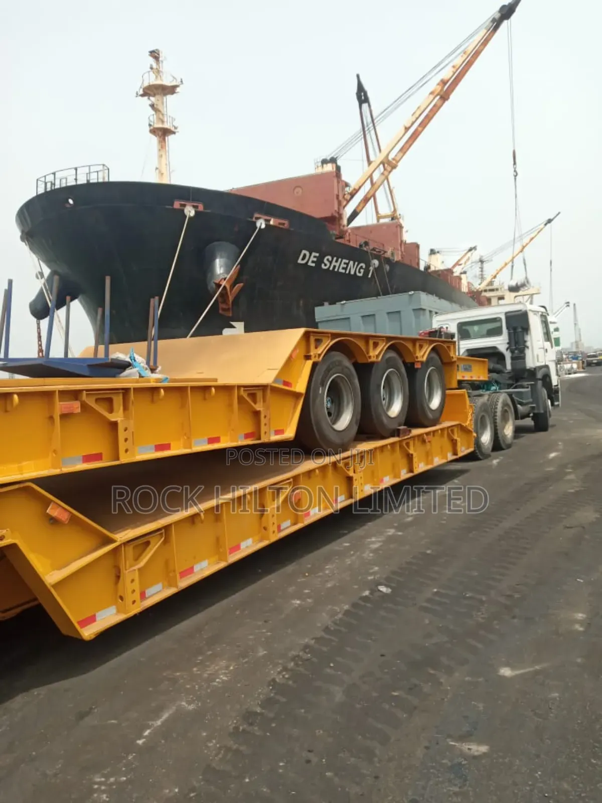 Lowbed and Flat-Bed Trucks Nationwide