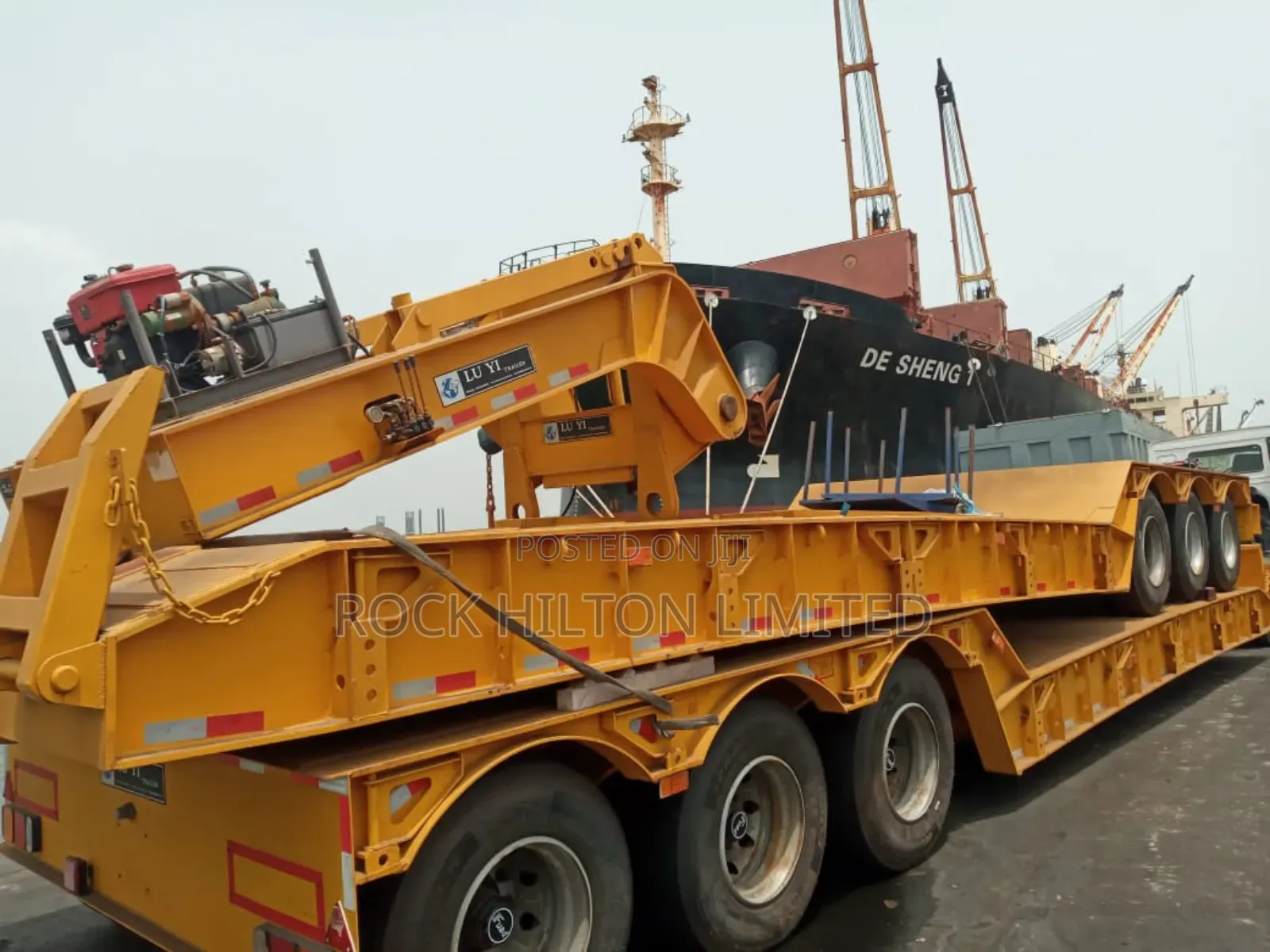 Lowbed and Flat-Bed Trucks Nationwide