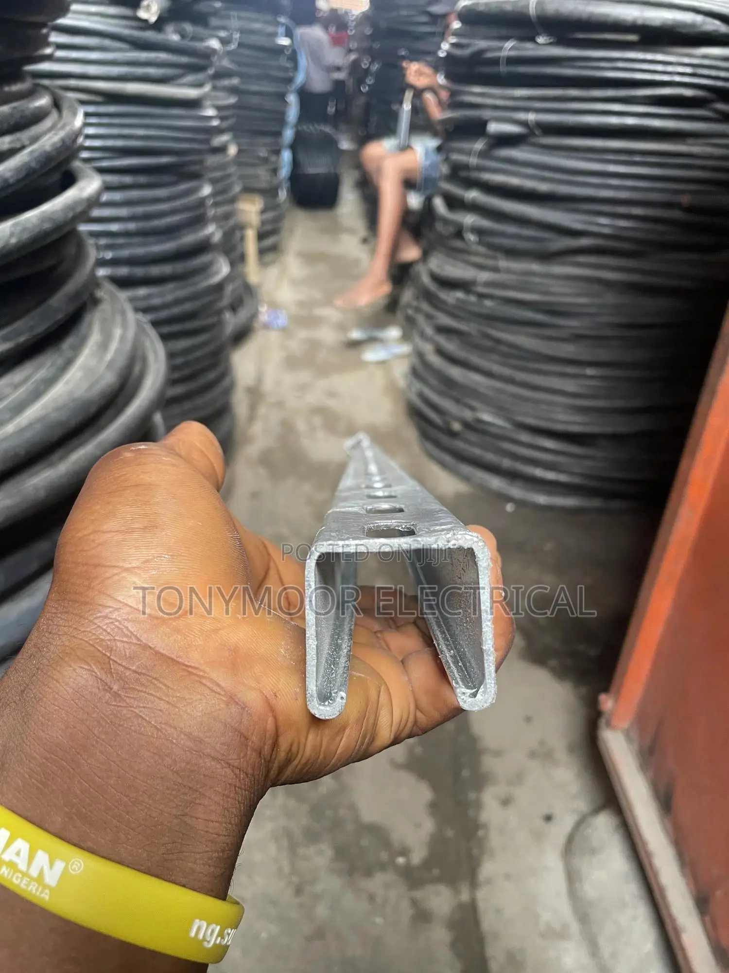 41x41 Unitrust Hot Dip Galvanized