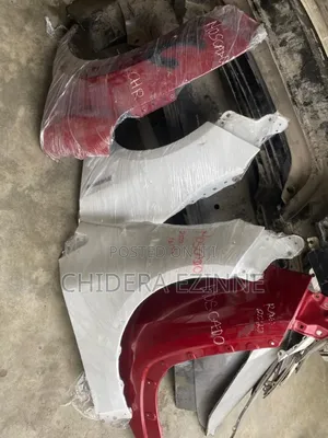 Toyota Corolla 2020 Model the Two Side Fenders