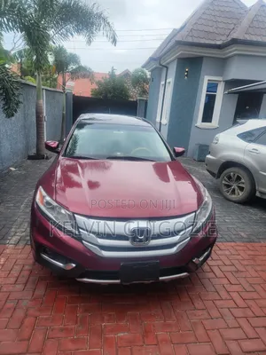 Photo - Honda Accord Crosstour 2013 Red