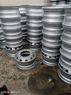 22.5 Truck Rim