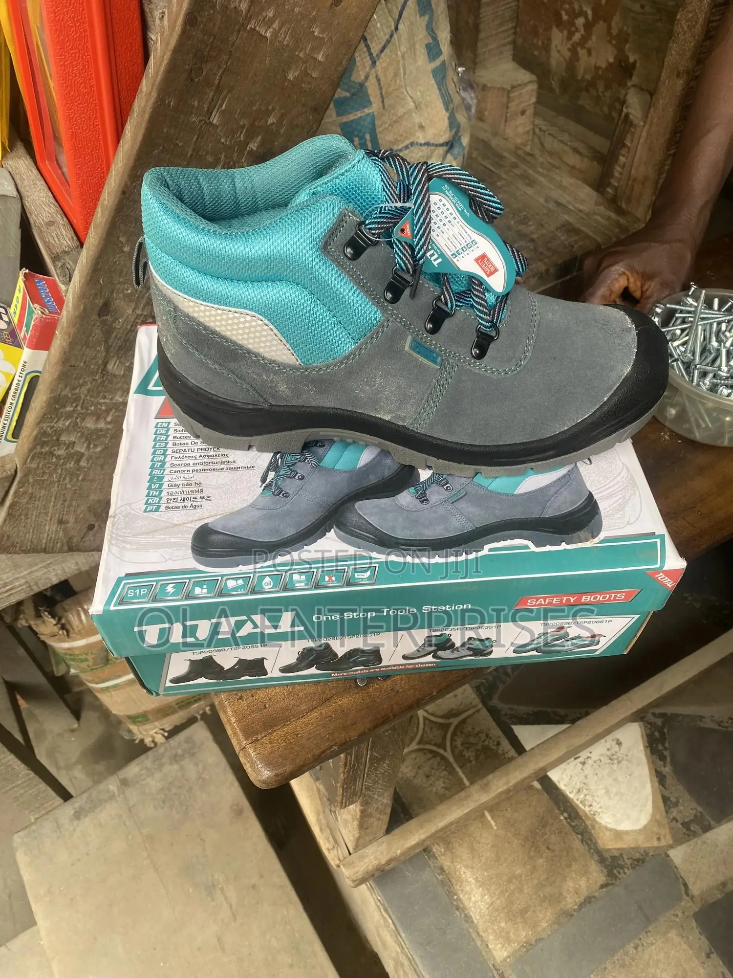 Total Safety Boot