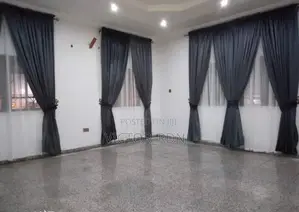 Eu Curtains