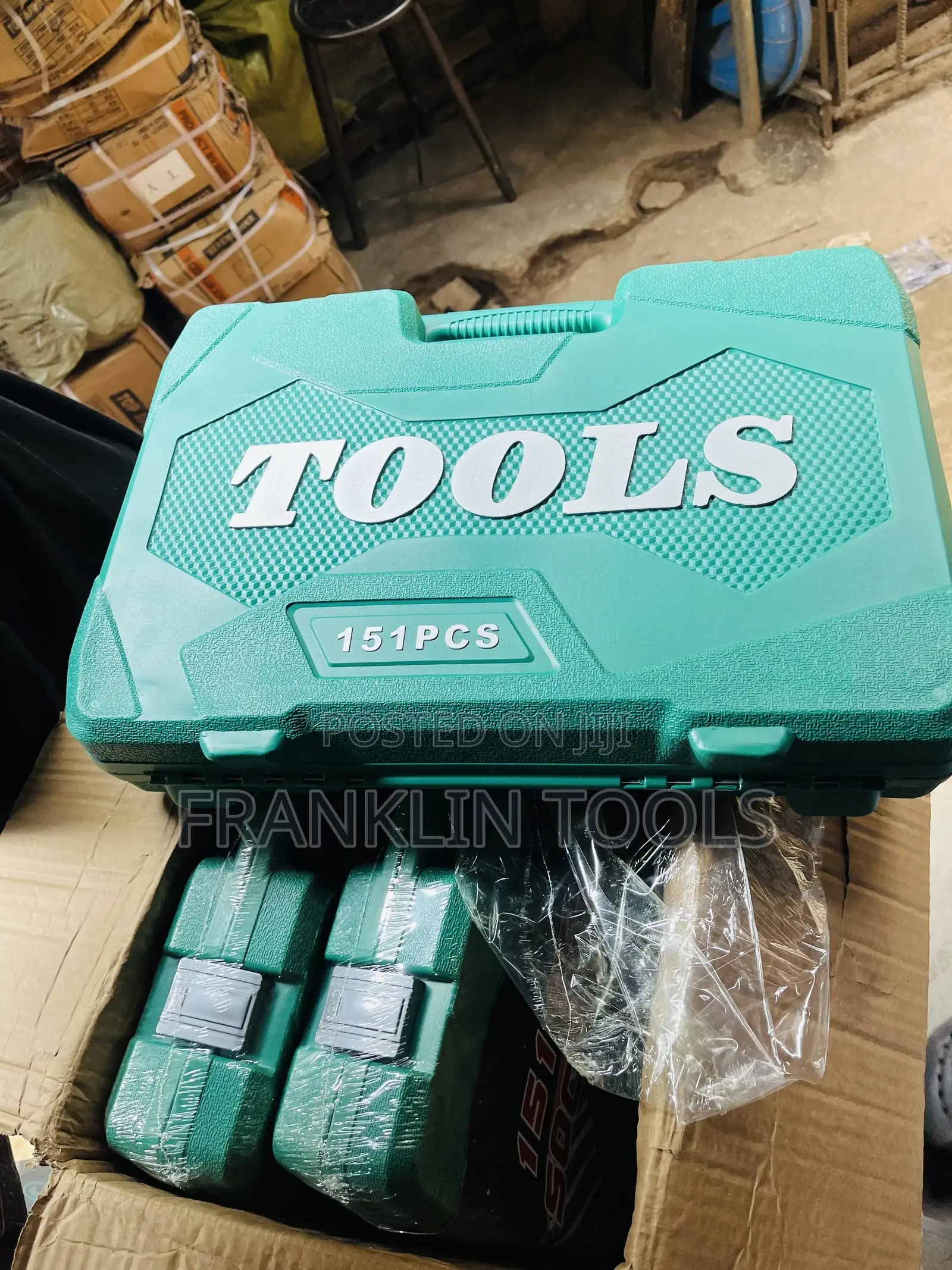151pcs 1/4"3/8"1/2"Dr.Socket Bit Set