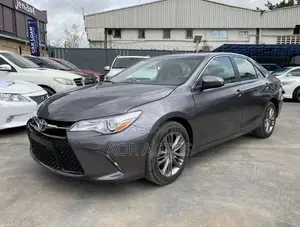 Toyota Camry SE 4dr Sedan (2.5L 4cyl 6A) 2016 Gray