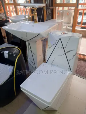 Executive Square Surface Water Closet
