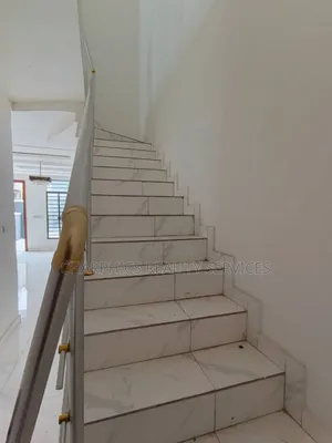 4bdrm Duplex in Ikota for rent